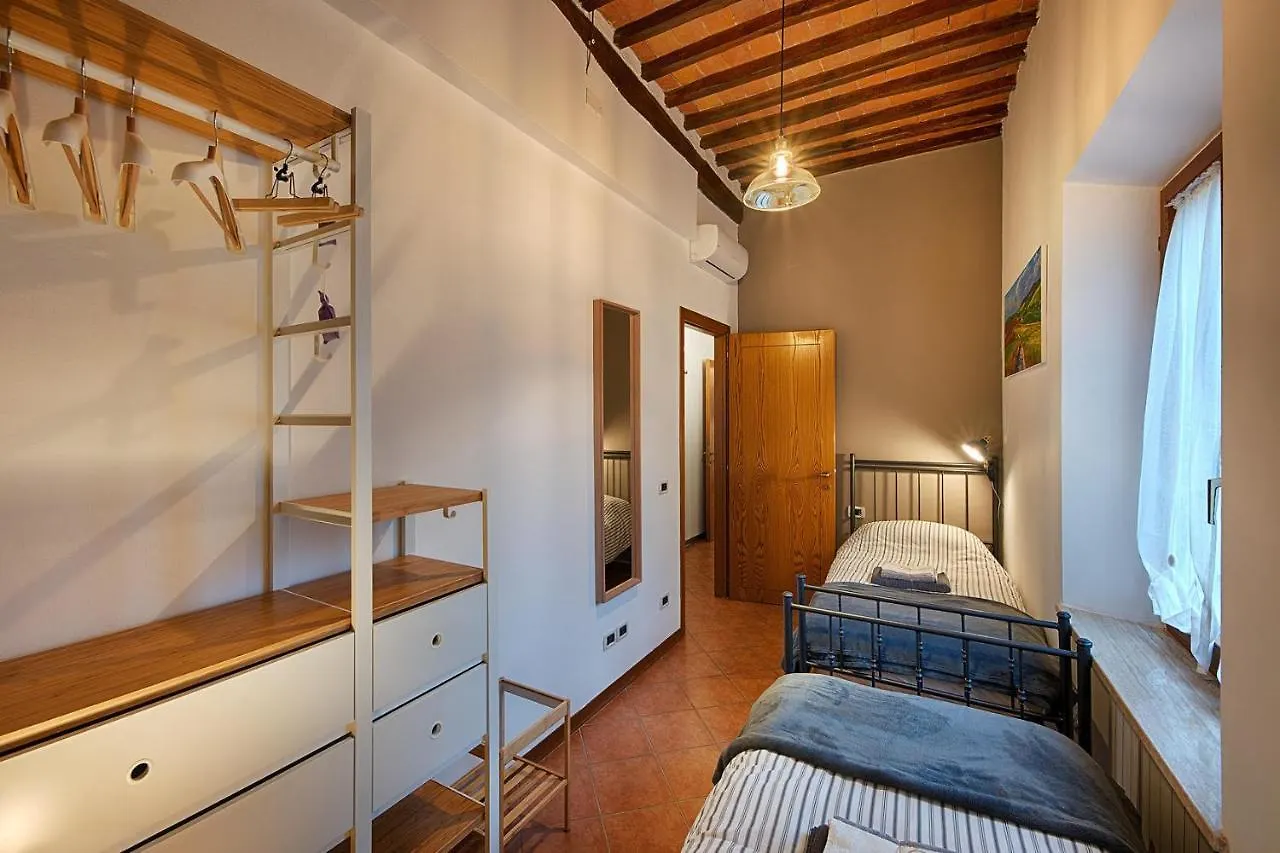 Casazappa - In Centro A Piedi, Parcheggio E Giardino Privato Daire Siena 0*,