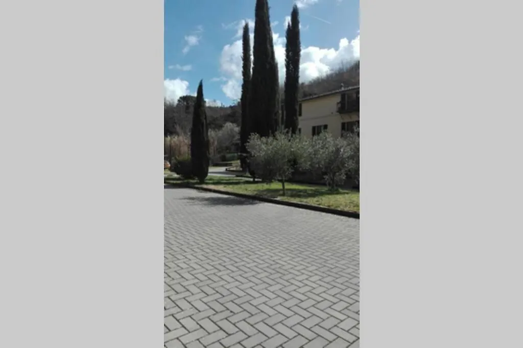 Casazappa - In Centro A Piedi, Parcheggio E Giardino Privato Daire Siena